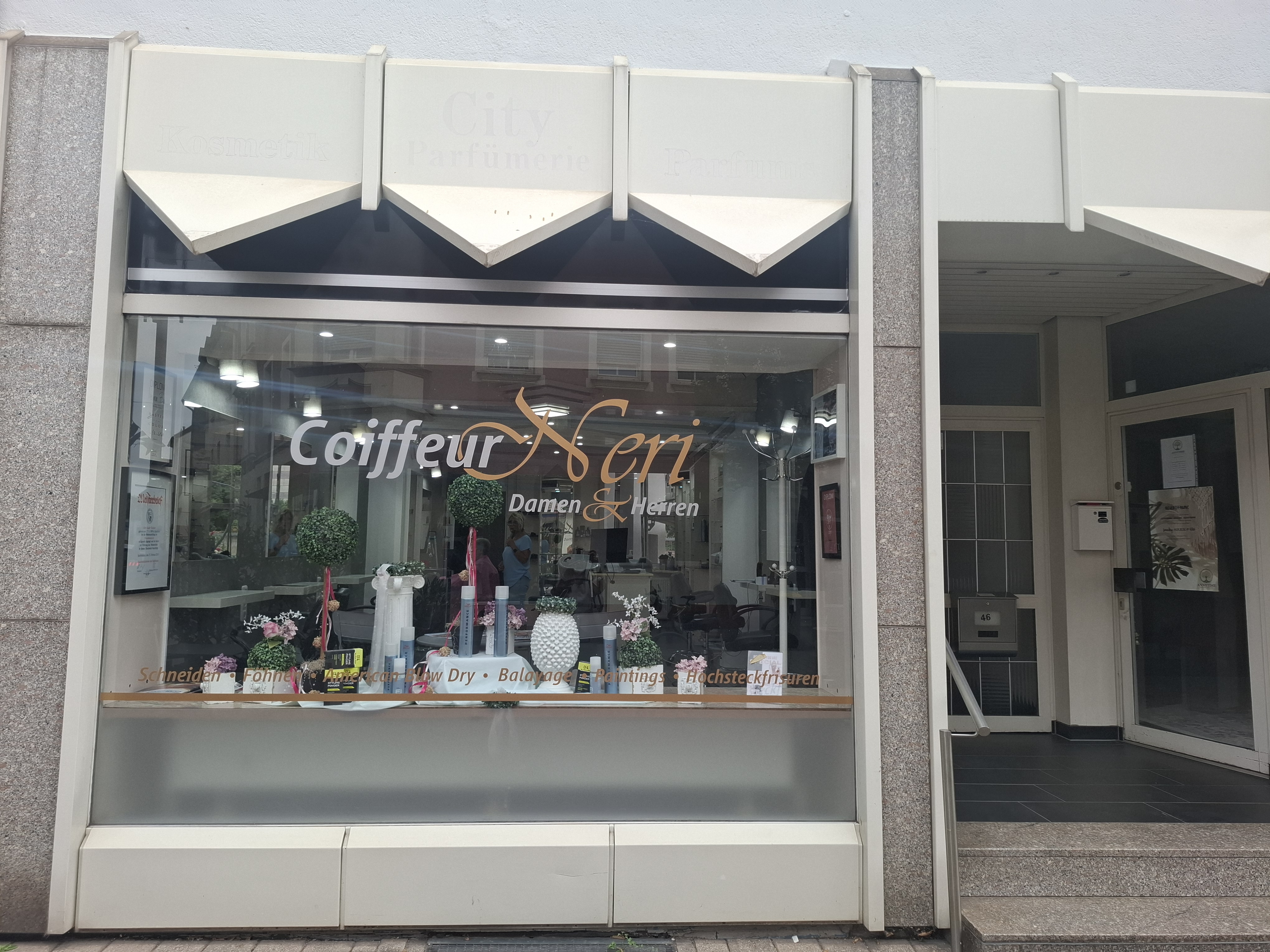 Coiffeur Neri